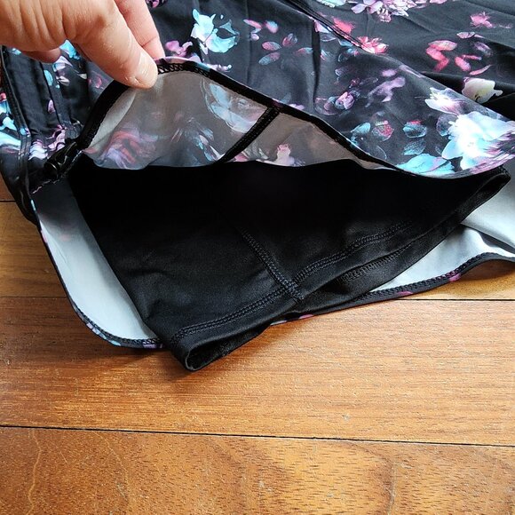 Avia Colorful Athletic Shorts Size Large (12-14) - Picture 6 of 13